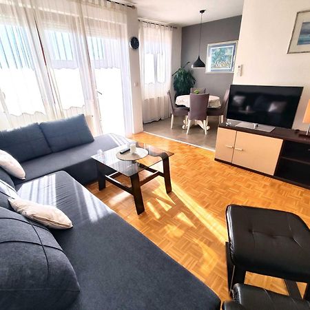 Lara'S Apartment Задар Екстер'єр фото